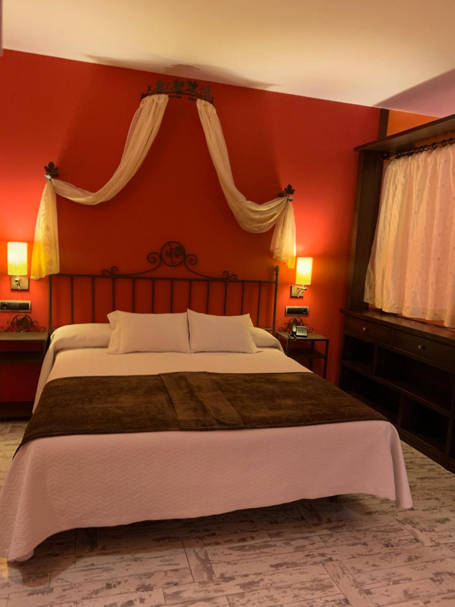 Hotel Moya Honrubia Eksteriør billede